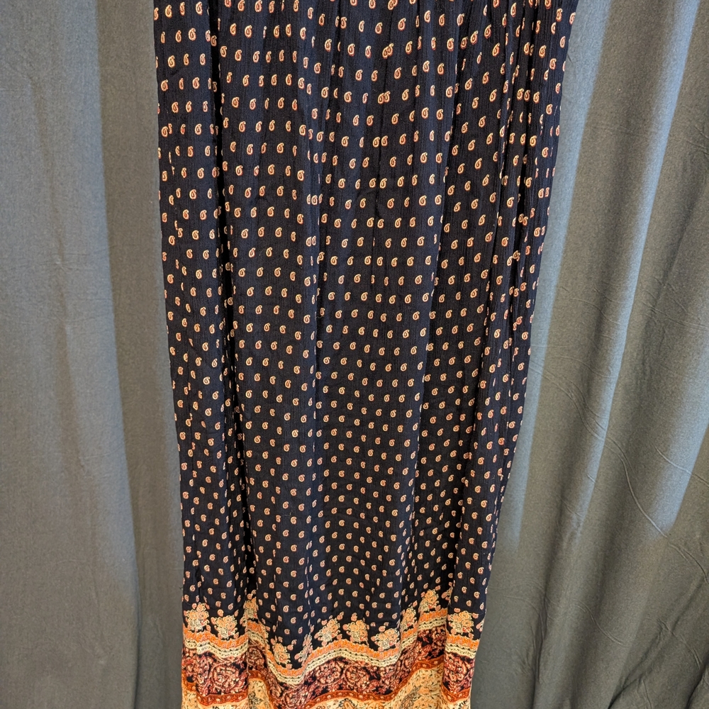 Rue21 Black and Gold Maxi Skirt